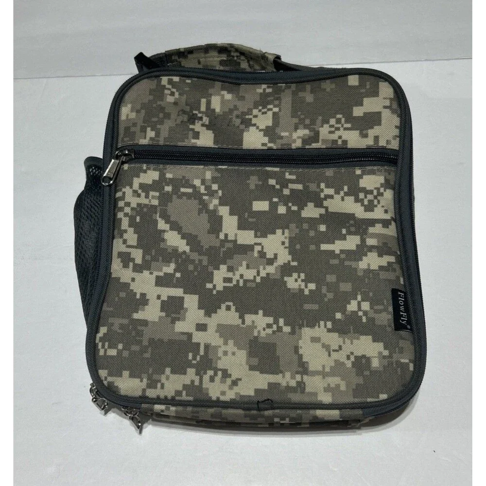FlowFly Insulated Lunch Bag – Camouflage Print – 11“ x 9“ x 3“